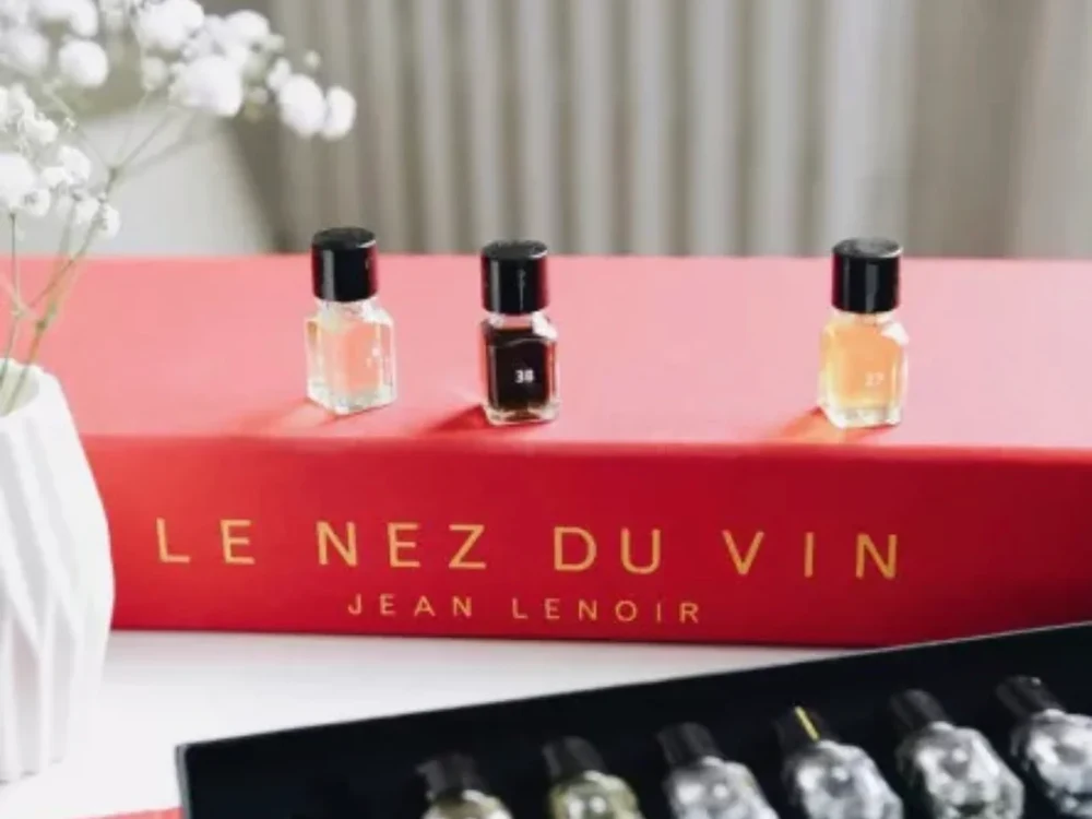 Kit de aromas Le Nez du Vin usado en la cata guiada de Relax & Wine